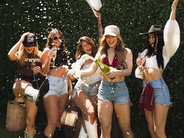 Images Dierks Bentley's Whiskey Row Denver