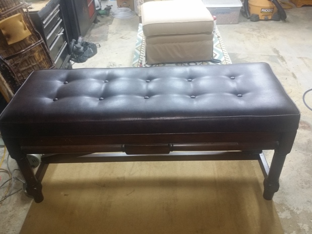 Images Hutchins Customs
