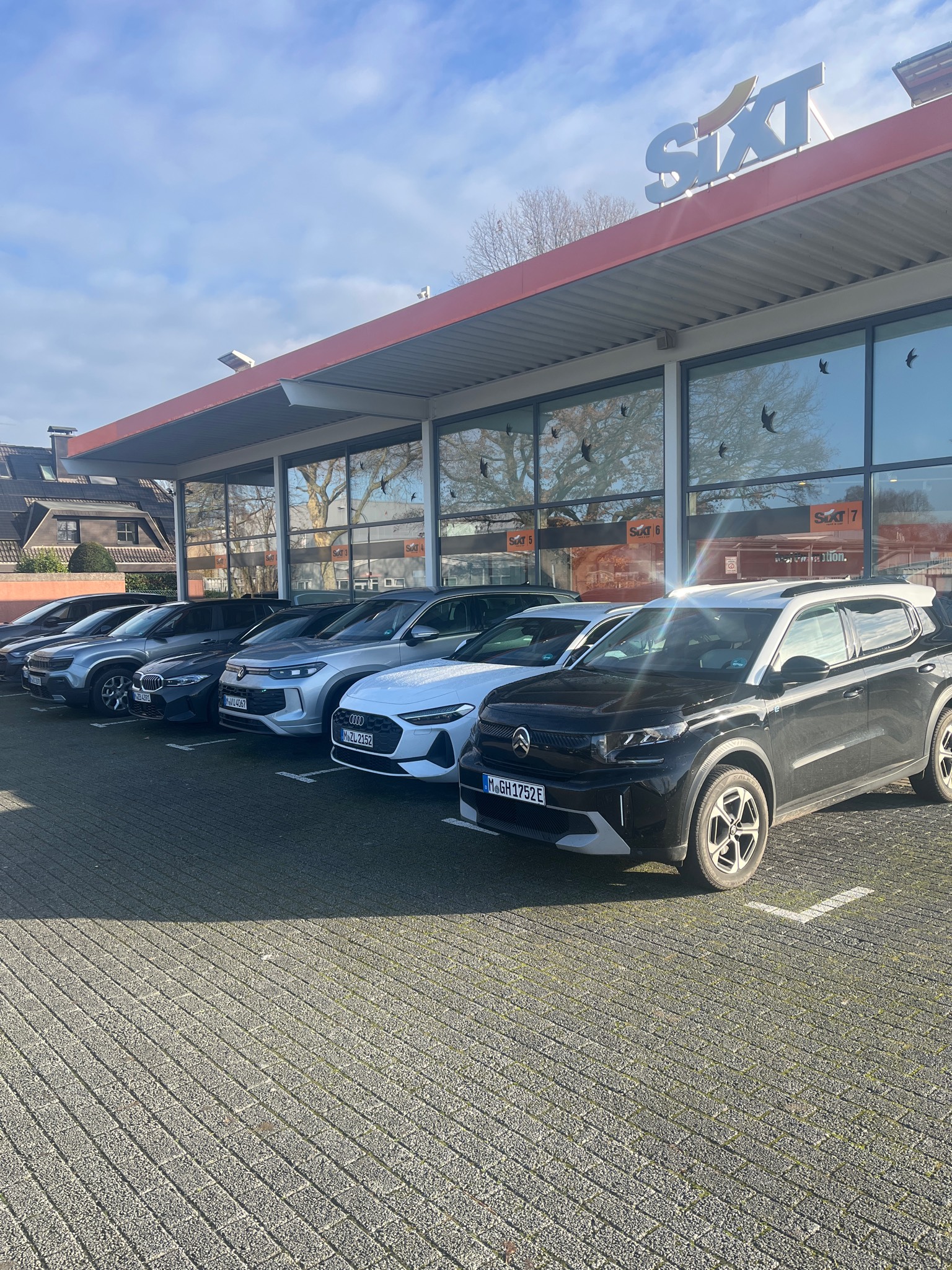 SIXT Autovermietung Mönchengladbach, Lehmkuhlenweg 8 in Mönchengladbach