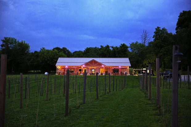 Images Hickory Vines Winery and Venue