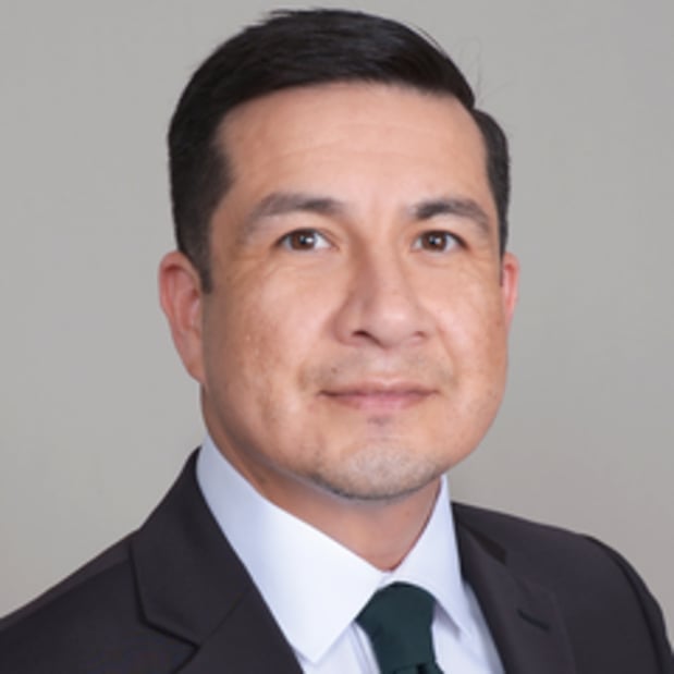 Images Edward Jones - Financial Advisor: Rene Andrade-Ixta