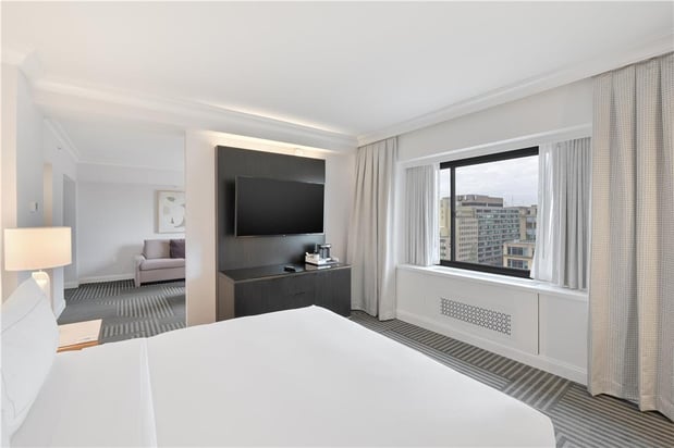 Images Capital Hilton