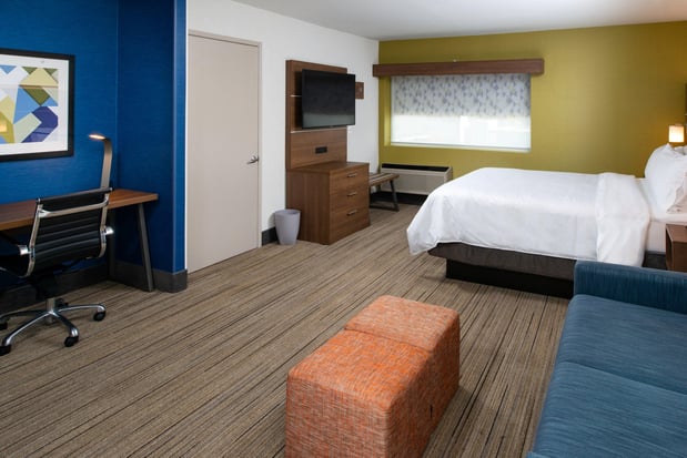 Images Holiday Inn Express & Suites Los Angeles Downtown West by IHG