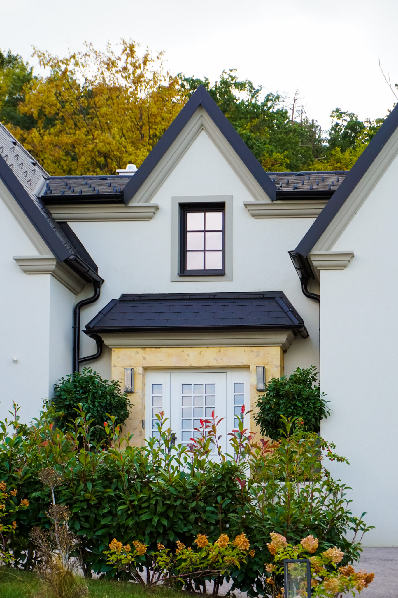 Bild 8 von Weinzetl Fenster u Türen GmbH