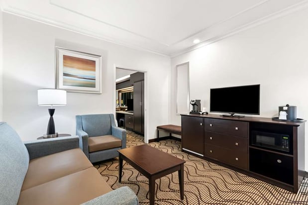 Images Best Western Plus Irvine Spectrum Hotel