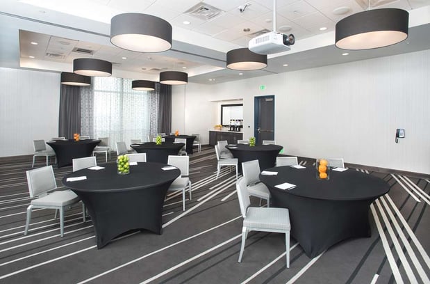 Images Hampton Inn & Suites LAX El Segundo