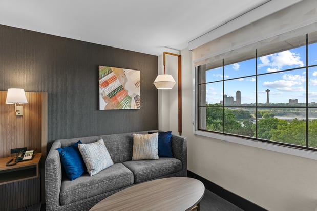 Images Holiday Inn Niagara Falls State Park Entry by IHG