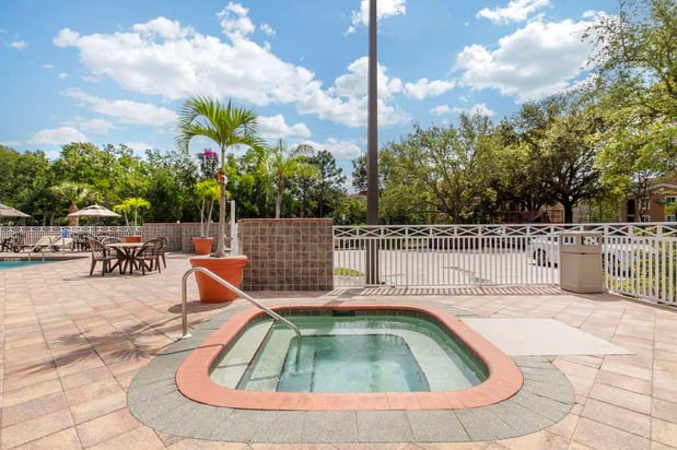 Images Best Western Naples Plaza Hotel