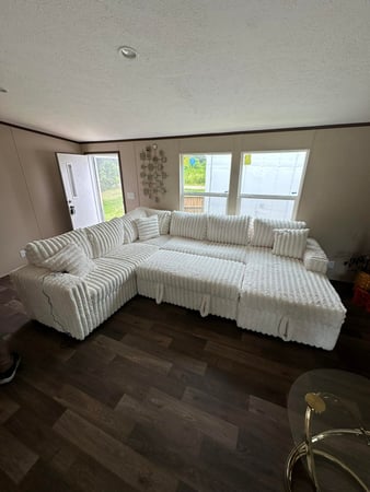 Images Bayou Furniture