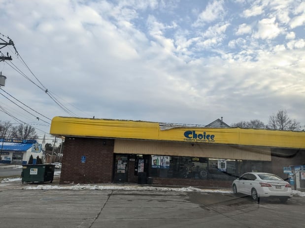 Images CoinFlip Bitcoin ATM - Uni Mart (Indiana)