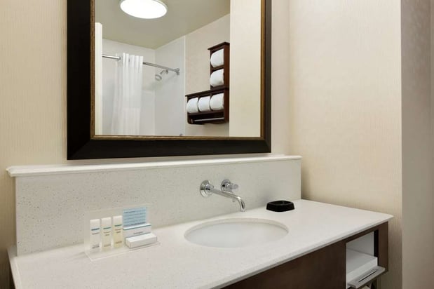Images Hampton Inn Wichita Falls-Sikes Senter Mall