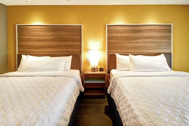 Images Tru by Hilton Louisville  Airport