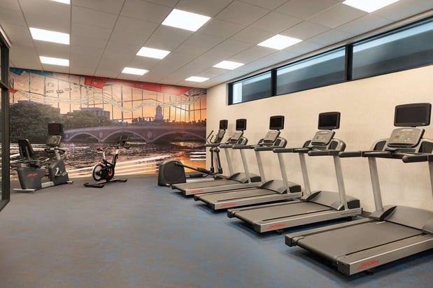 Images Hampton Inn & Suites Watertown Boston