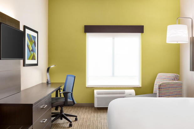 Images Holiday Inn Express & Suites San Antonio NW-Medical Area by IHG