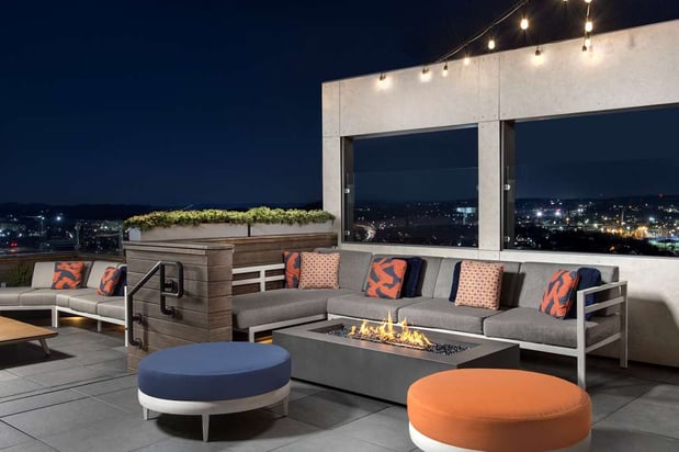 Images Embassy Suites by Hilton Knoxville Downtown