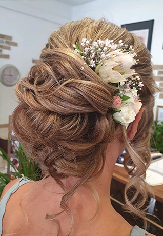 Bild 2 von Just Perfect Hair & Make-up e.U.