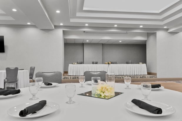 Images Holiday Inn Dubuque/Galena by IHG