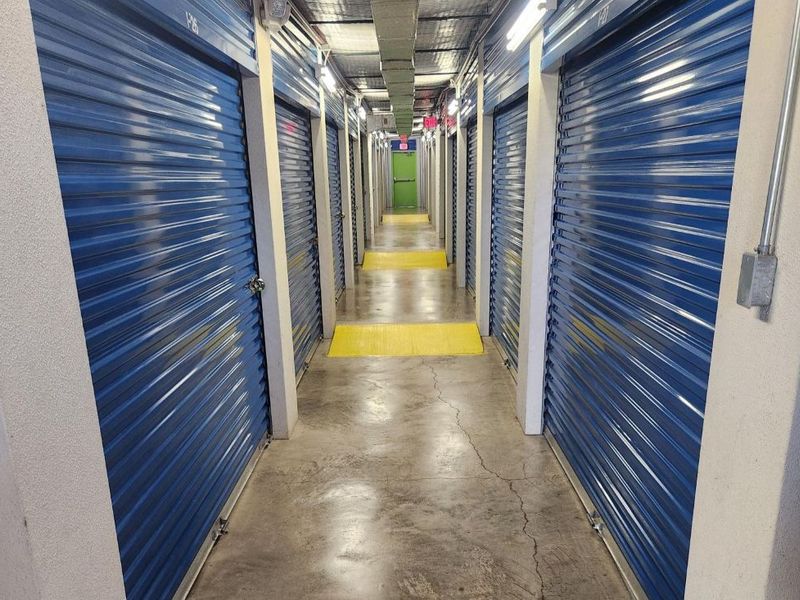 Extra Space Storage Image