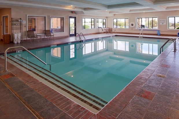 Images Holiday Inn Express & Suites Kingman by IHG