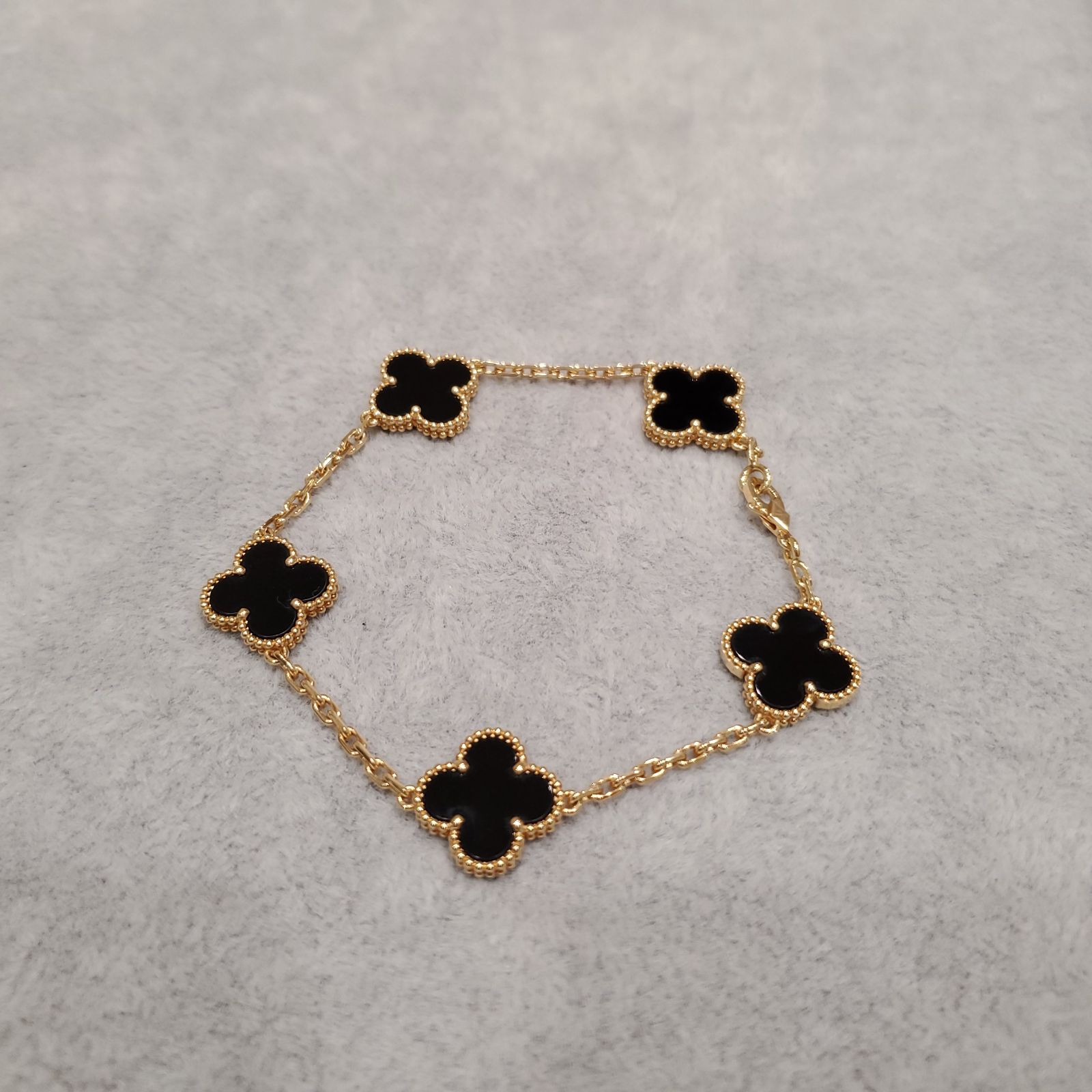 Images KOMEHYO（コメ兵）買取センター高槻阪急スクエア