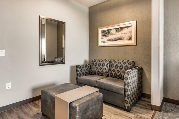 Images Holiday Inn & Suites Silicon Valley - Milpitas by IHG