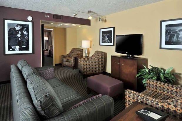 Images Embassy Suites by Hilton Des Moines Downtown