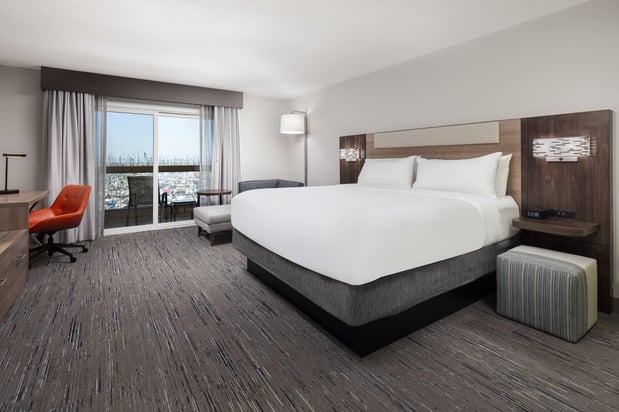 Images Holiday Inn Express & Suites Ventura Harbor by IHG