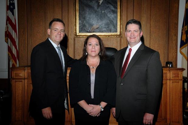 Images Stewart, Schmidlin, Bullock & Gourley, PLLC