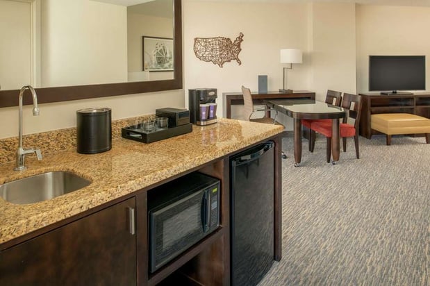 Images Embassy Suites by Hilton Seattle Tacoma International Airport