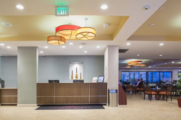 Images Crowne Plaza Ventura Beach by IHG