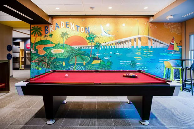 Images Tru by Hilton Bradenton I 75