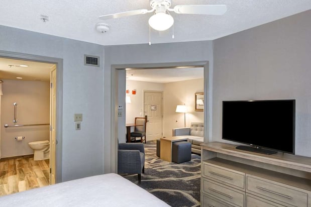 Images Homewood Suites by Hilton Windsor Locks Hartford