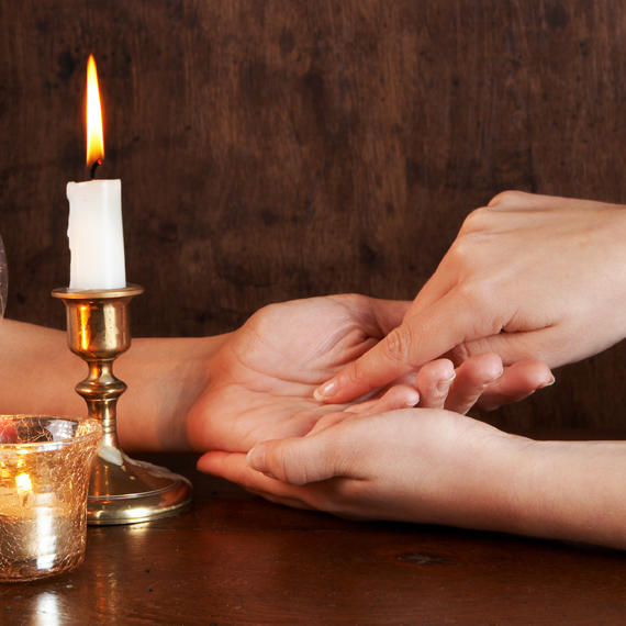 VIDENTE Y CONSEJERA LUISA Logo