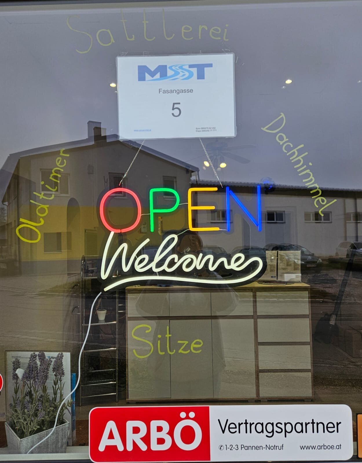 Bild 4 von MST Group