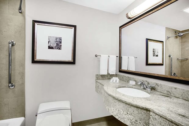 Images Hilton Garden Inn New York/West 35th Street