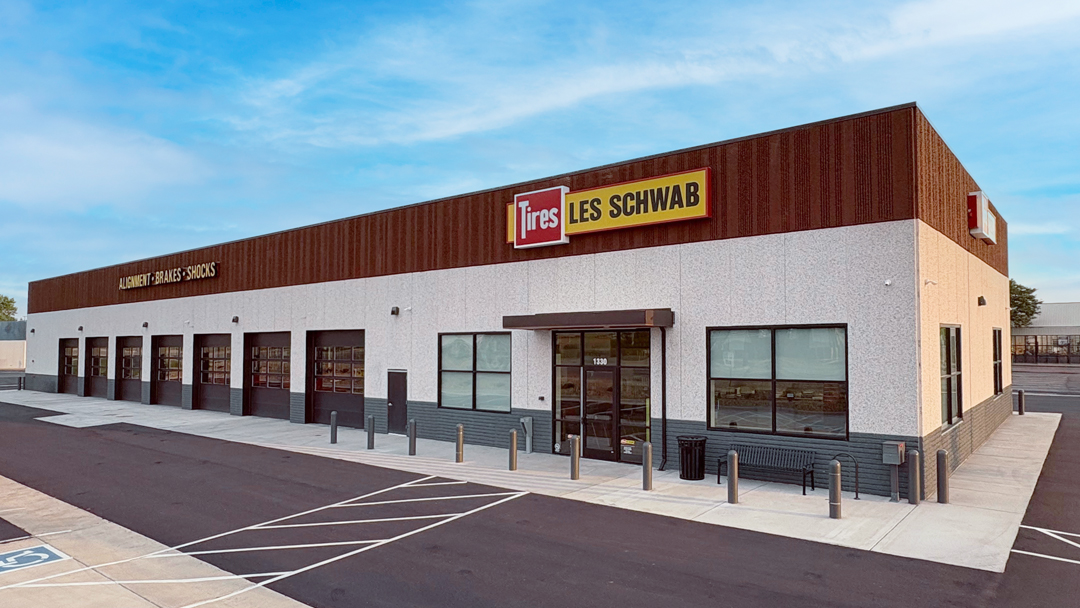 Les Schwab Tire Center