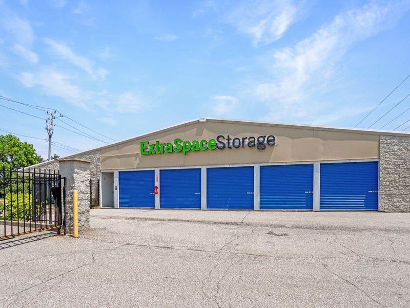 Beauty Image - Storage Express at 3235 E Hanna Ave, Indianapolis, IN 46227 
