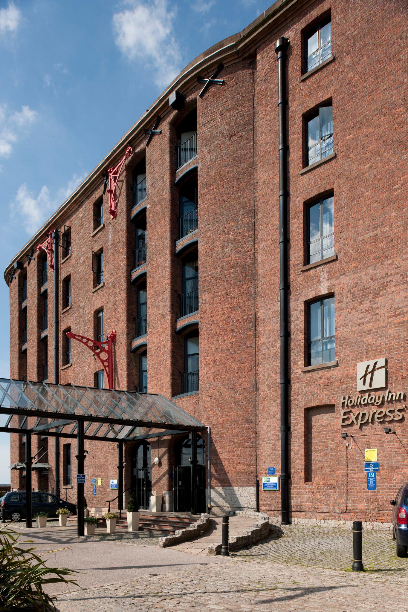 Images Holiday Inn Express Liverpool - Royal Albert Dock, an IHG Hotel