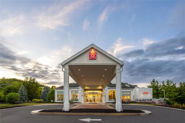 Images Hilton Garden Inn State College