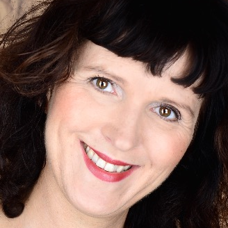 Kosmetikerin Gabriele Grosch  