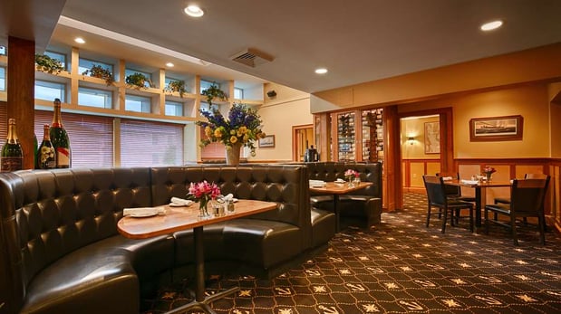 Images Best Western Plus Windjammer Inn & Conference Center