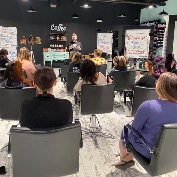 Images Vivid Salon