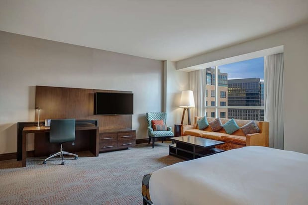 Images Hilton Dallas/Plano Granite Park