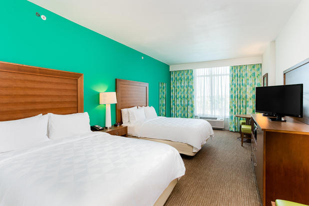 Images Holiday Inn Resort Fort Walton Beach by IHG