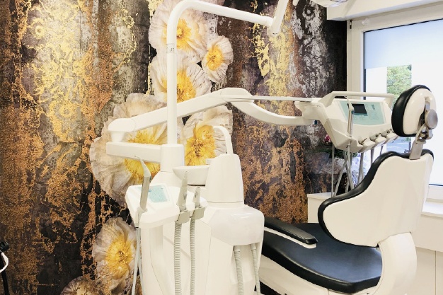 Zubaidah Ilayan, Theaterplatz 28 in Bonn