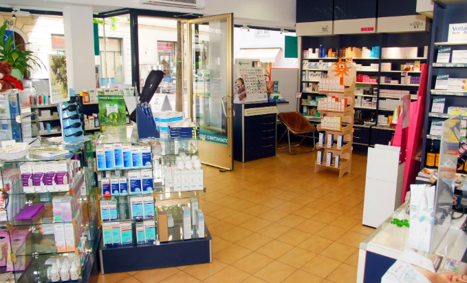 Farmacia Pelli SA, Via al Forte 3 in Lugano