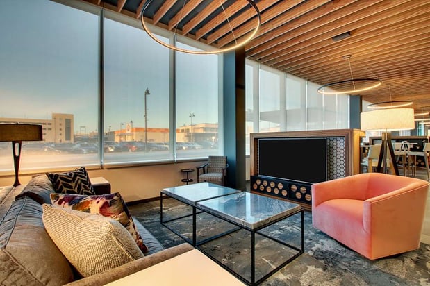 Images The Rose Hotel Chicago O’Hare, Tapestry Collection by Hilton