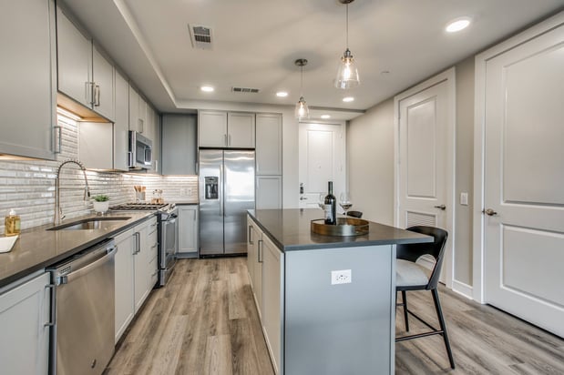 Images The McKinley at Memorial City