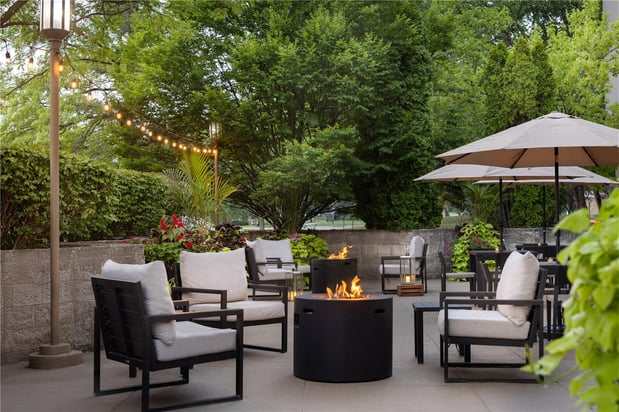 Images Embassy Suites by Hilton Detroit Troy Auburn Hills