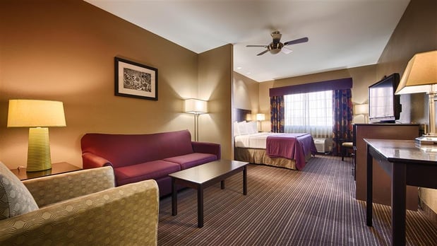 Images Best Western Giddings Inn & Suites